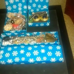 3 Christmas boxes of vintage and modern jewelry for low price